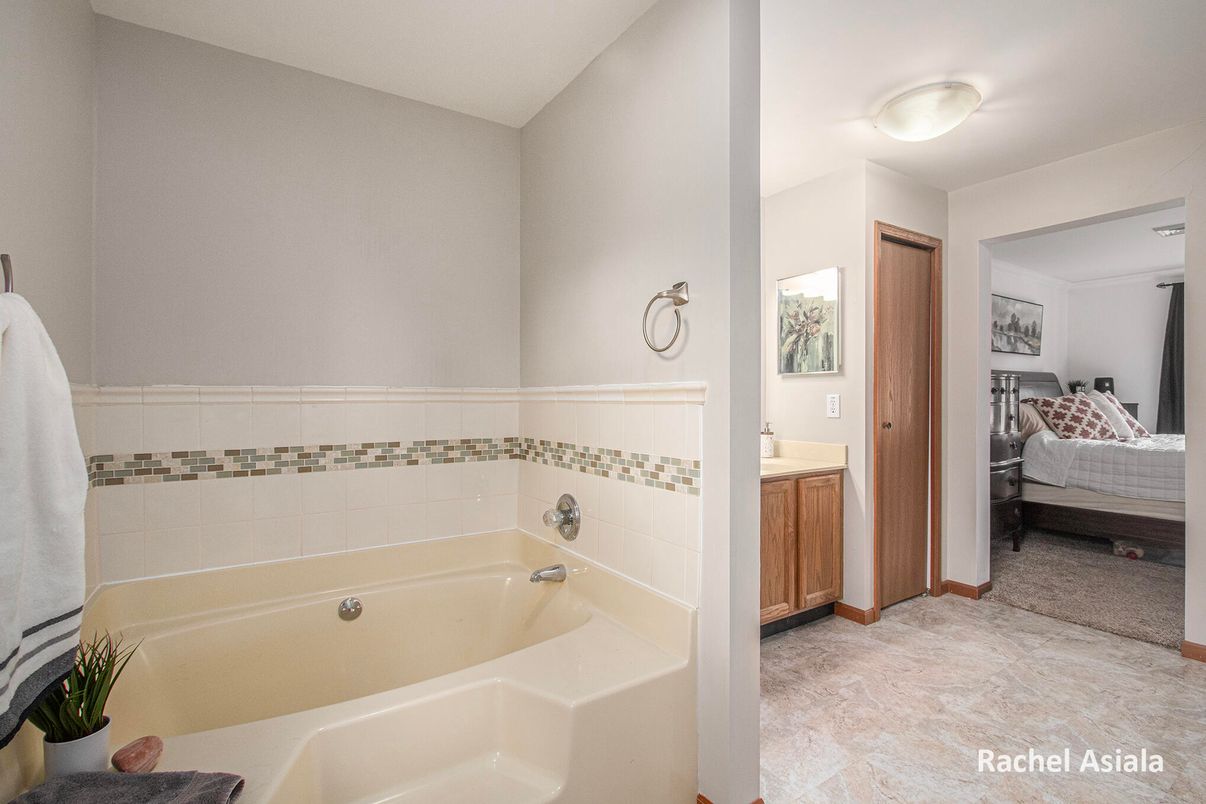 Bathroom, Bedroom, Interior