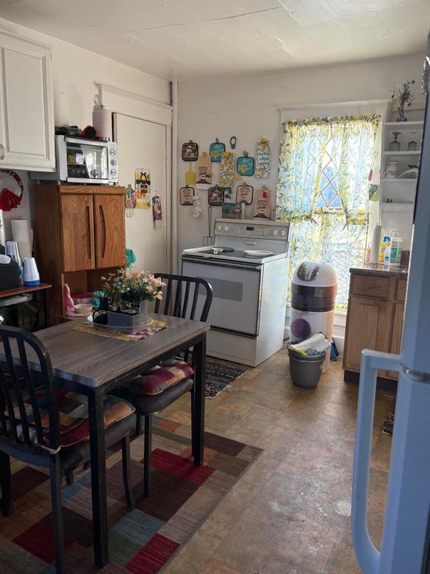 Dining room, Interior, Kitchen