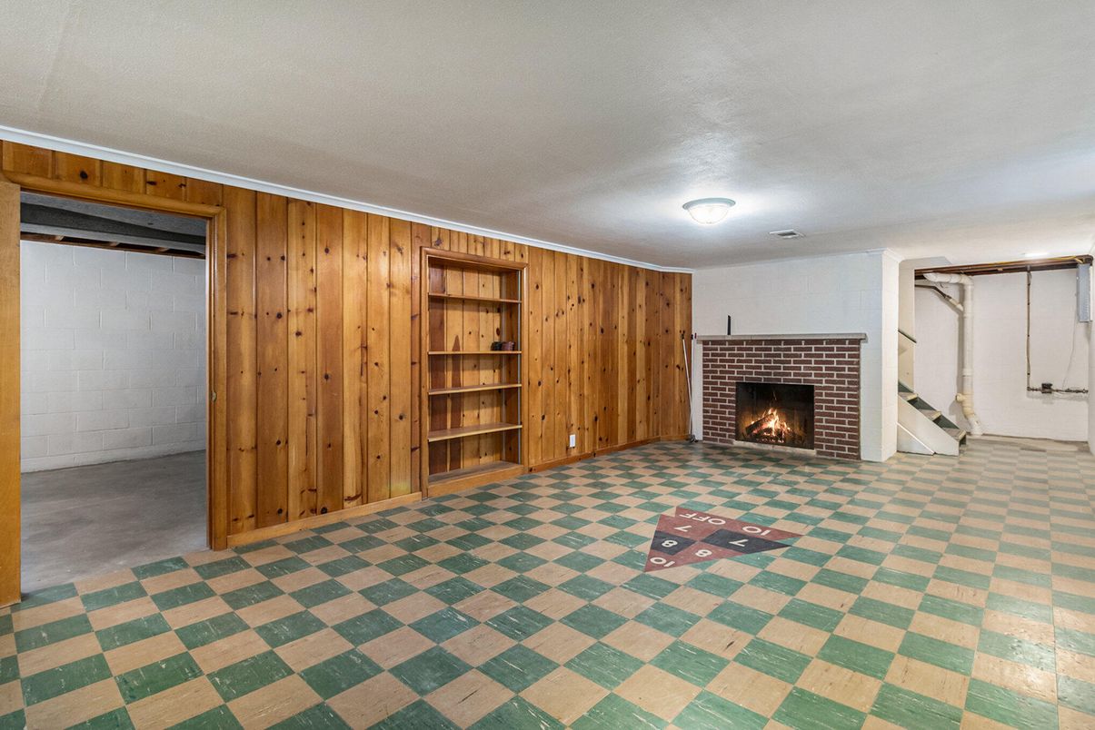 Empty room, Fireplace, Interior, Wooden Walls
