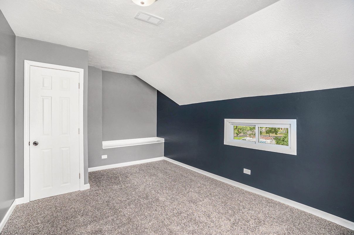 Bathroom, Empty room, Interior