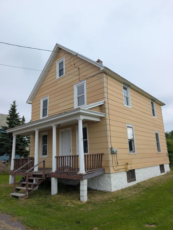 Exterior, Facade, None
