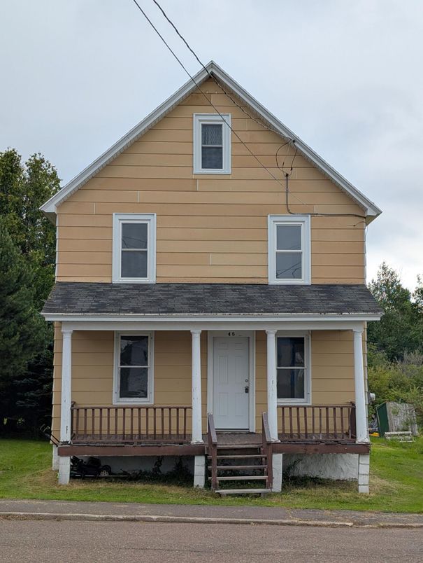 Exterior, Facade, American Craftsman