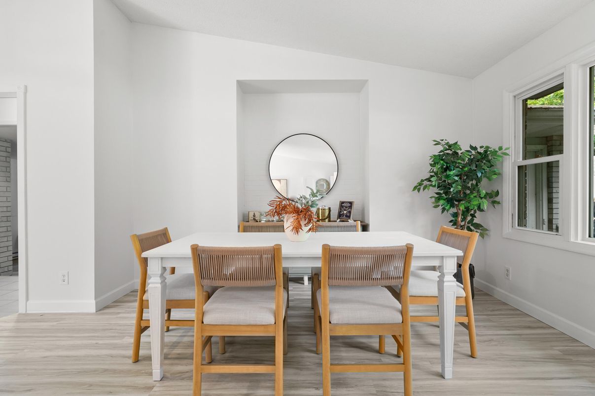 Dining room, Interior, Wood Texture Flooring