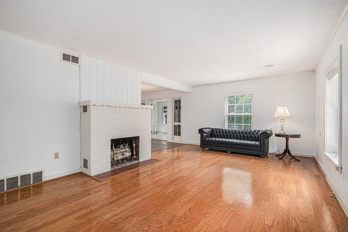 Empty room, Fireplace, Interior, Wood Texture Flooring