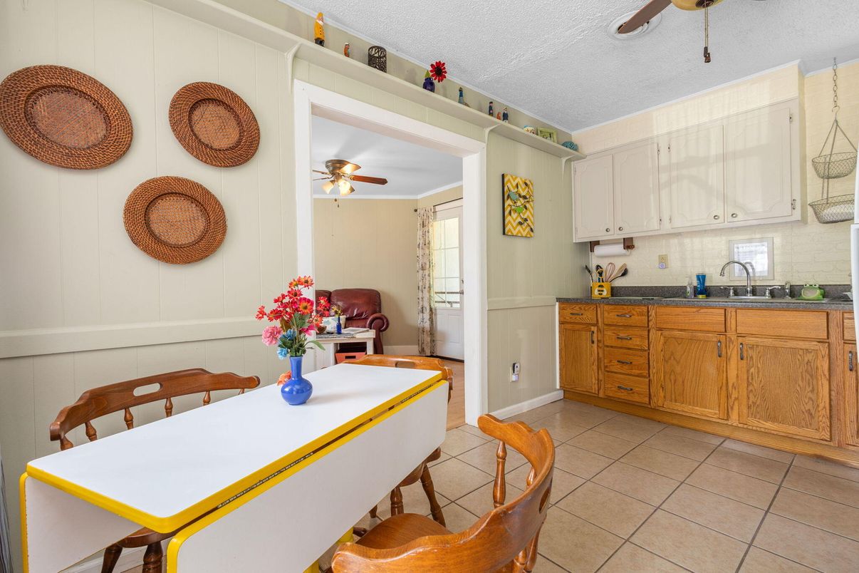 Dining room, Interior, Kitchen