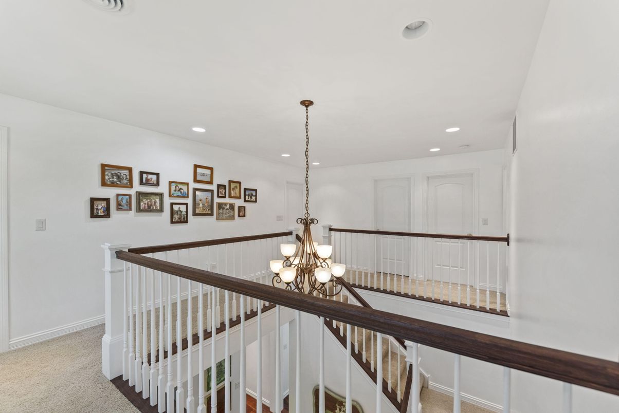 Chandelier, Interior, Recessed Lighting