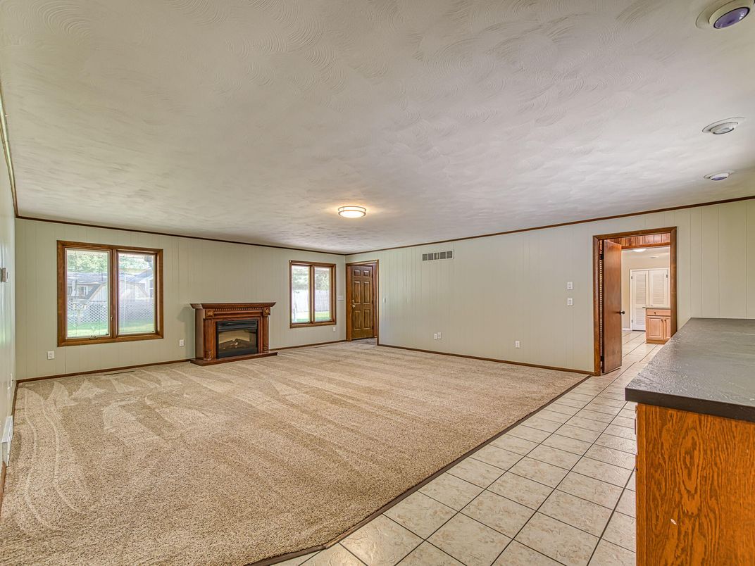 Empty room, Fireplace, Interior