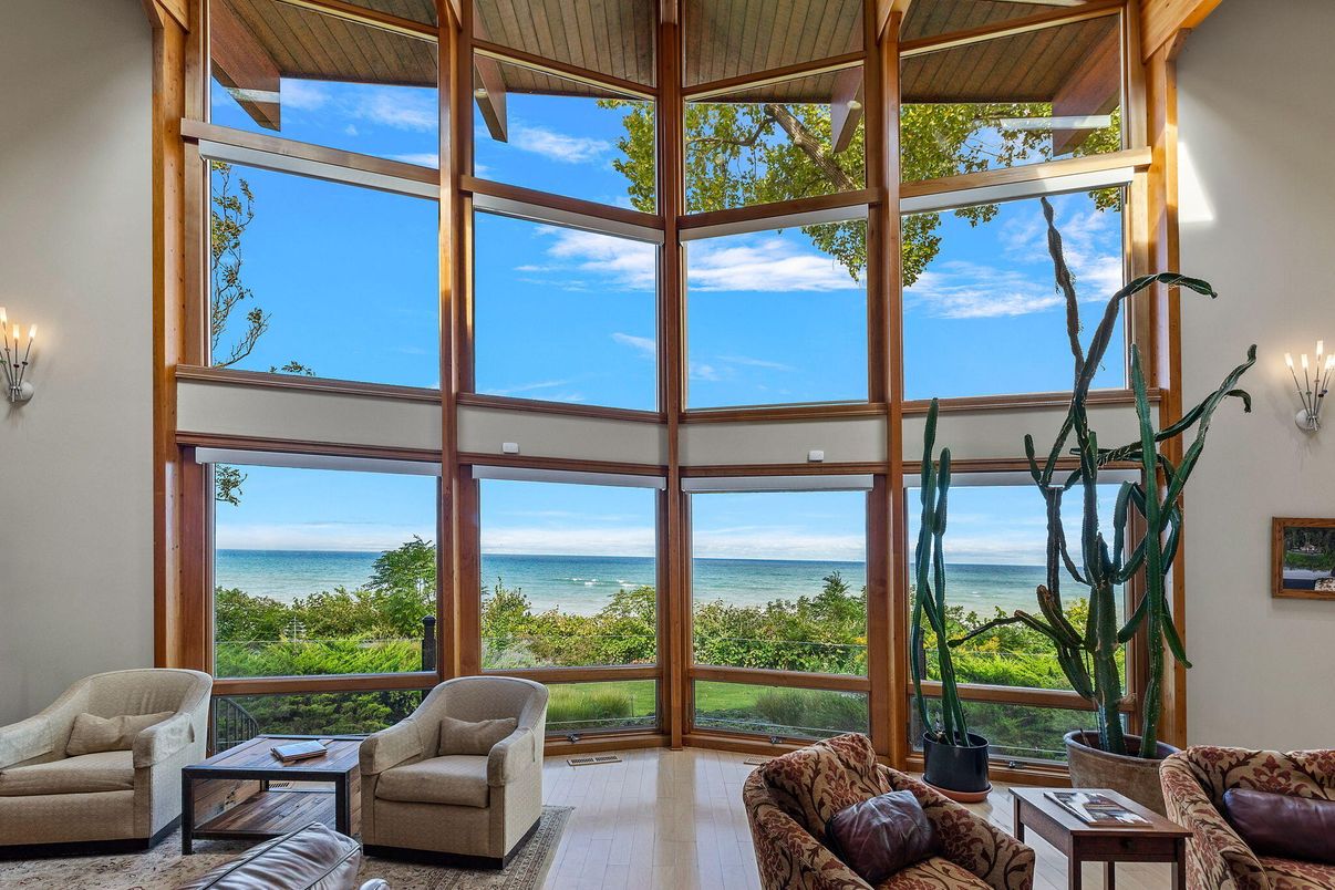 Interior, Living room, Sun Room, Water