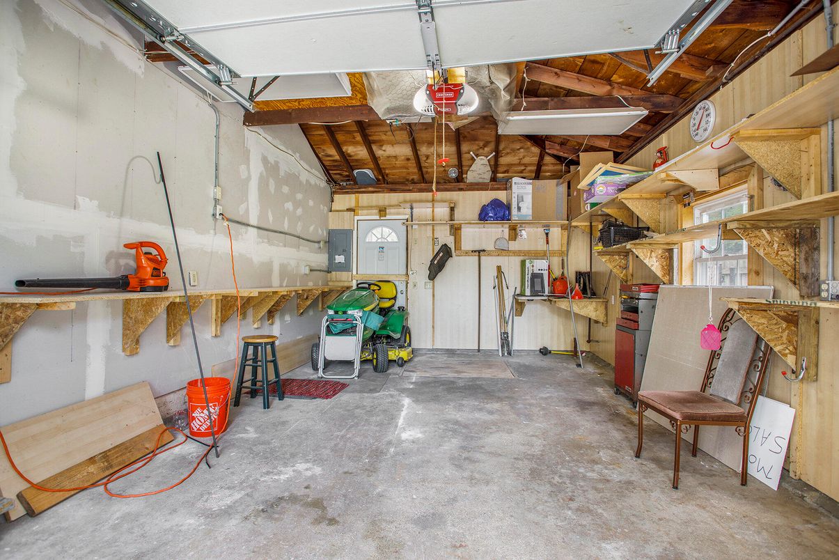 Interior, Wooden Beams