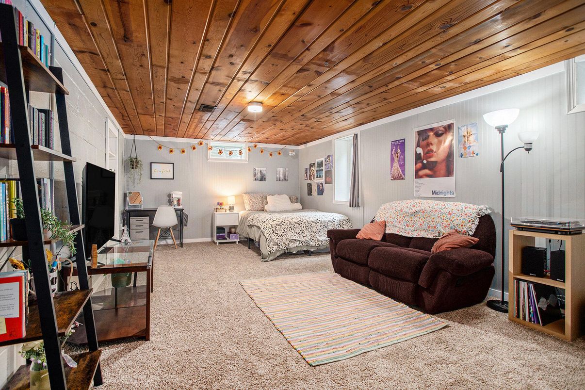 Interior, Wooden Ceilings