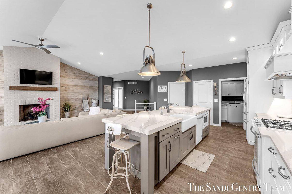 Fireplace, Interior, Kitchen, Living room, Pendant Lights, Recessed Lighting, Wood Texture Flooring, Wooden Walls