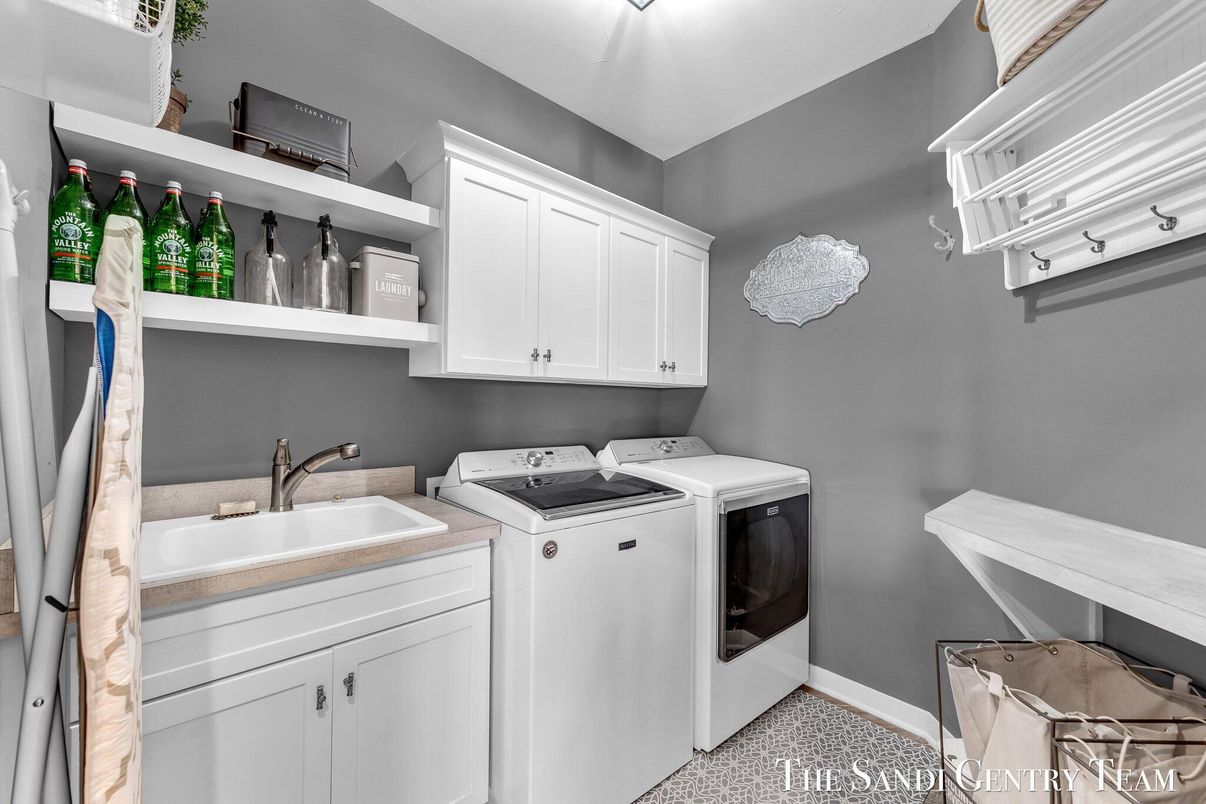 Interior, Washer