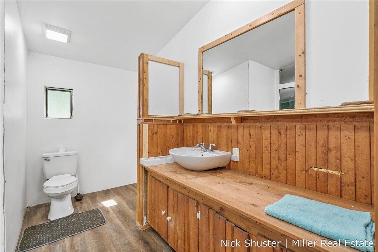 Bathroom, Interior, Wood Texture Flooring