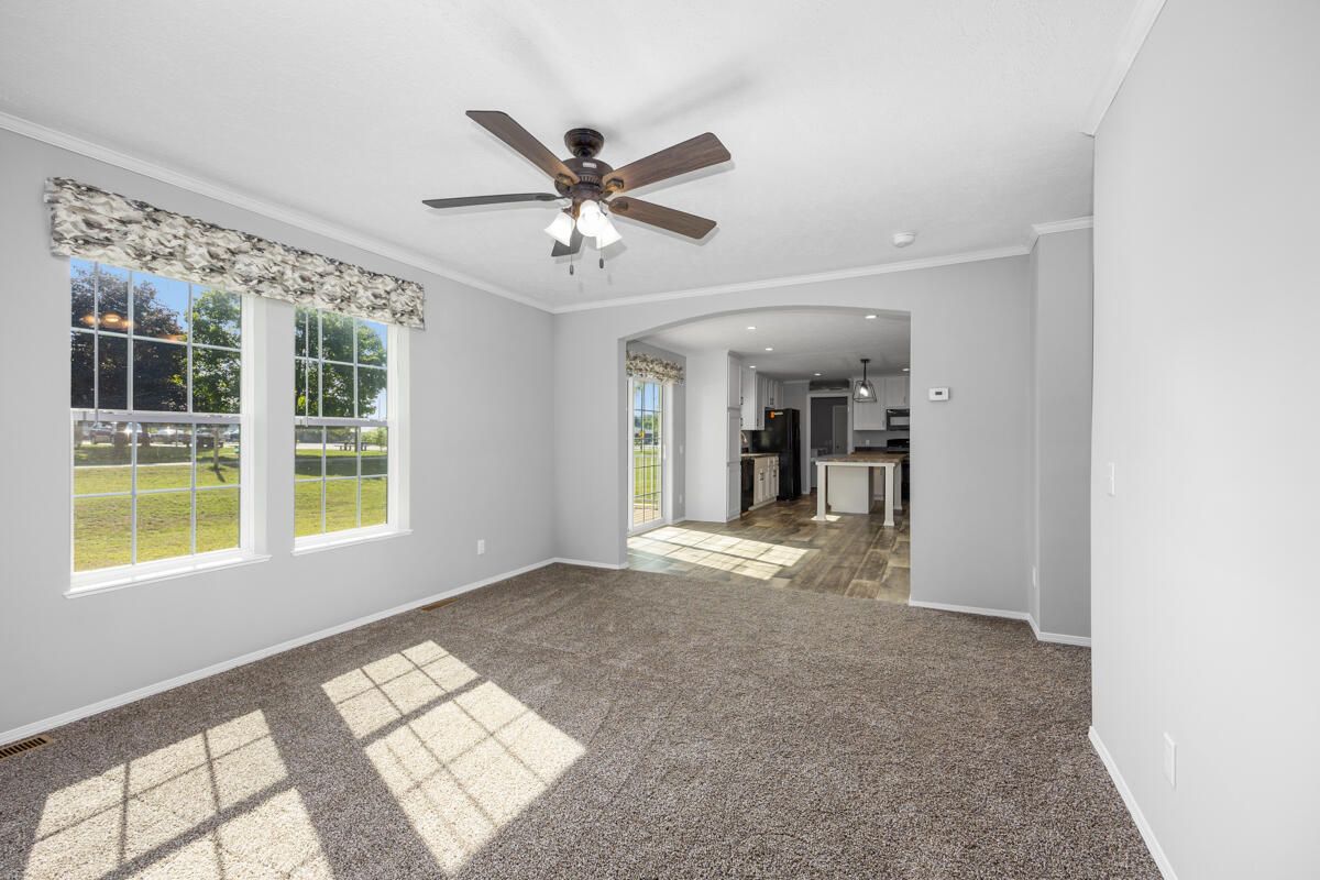 Empty room, Interior, Kitchen, Recessed Lighting