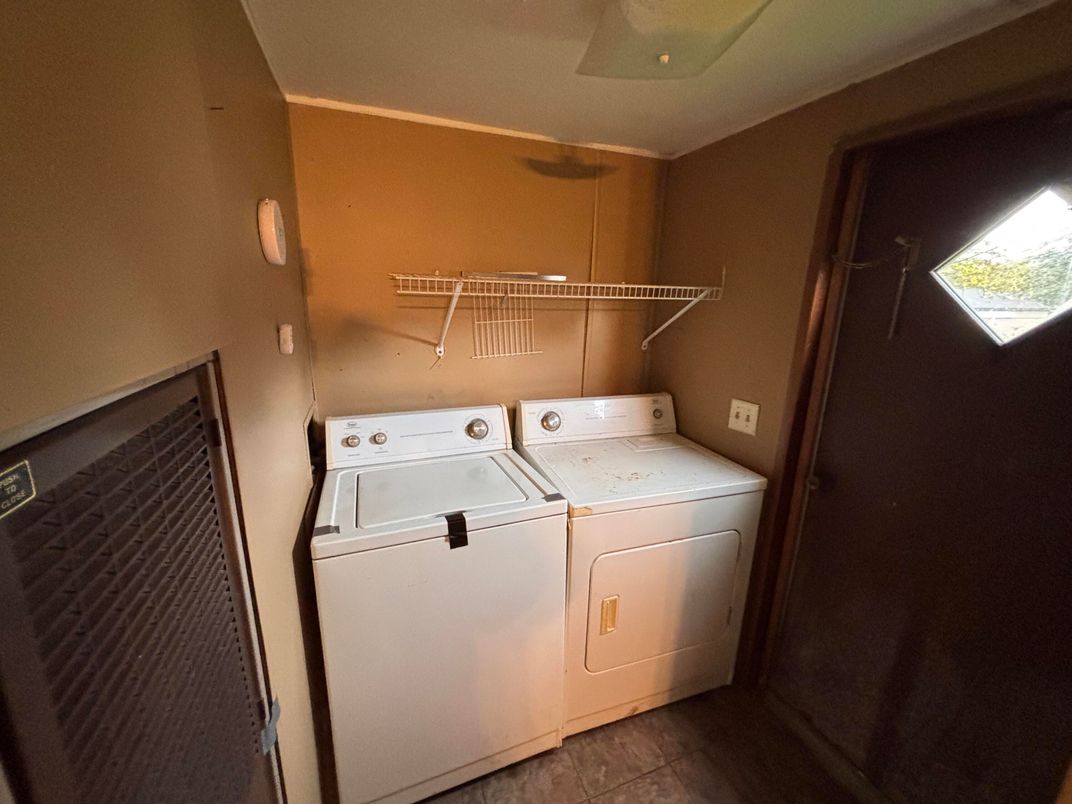 Interior, Utility Closets, Washer