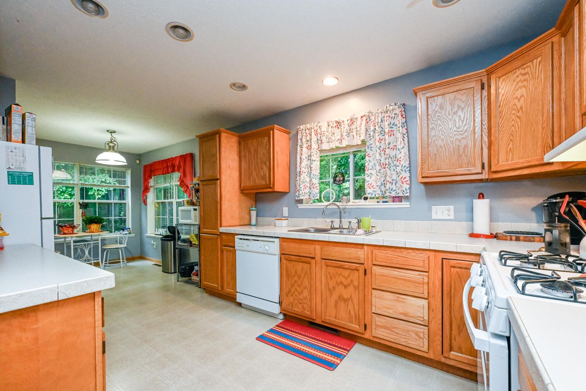 Interior, Kitchen, Recessed Lighting