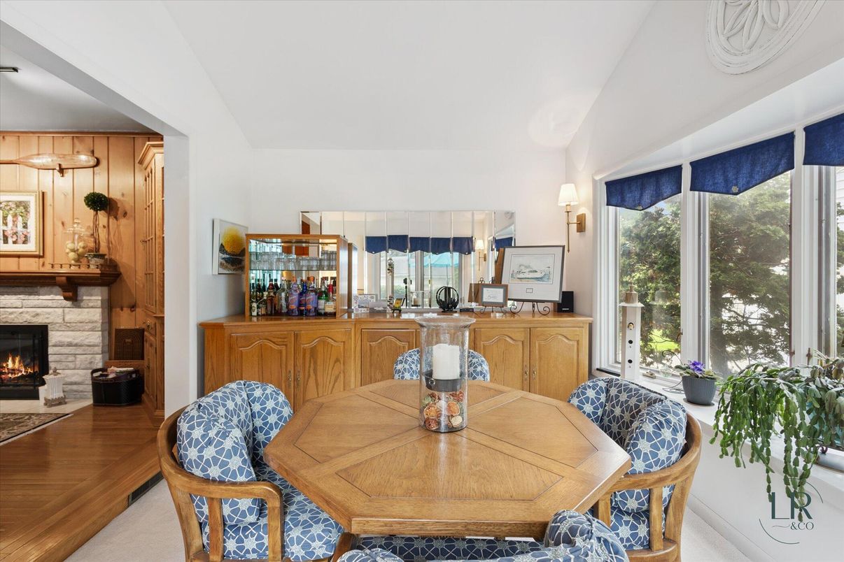 Dining room, Fireplace, Interior, Wood Texture Flooring