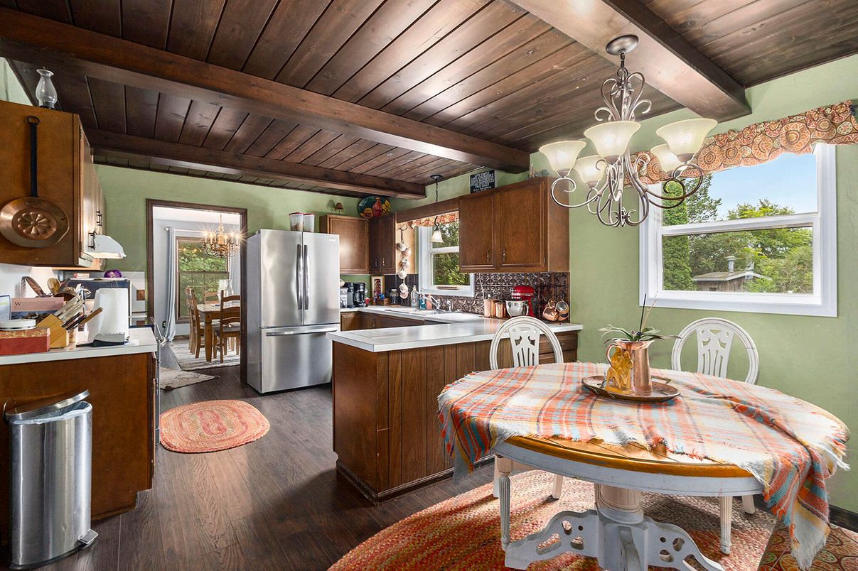 Chandelier, Dining room, Interior, Kitchen, Wooden Beams, Wooden Ceilings, Wood Texture Flooring