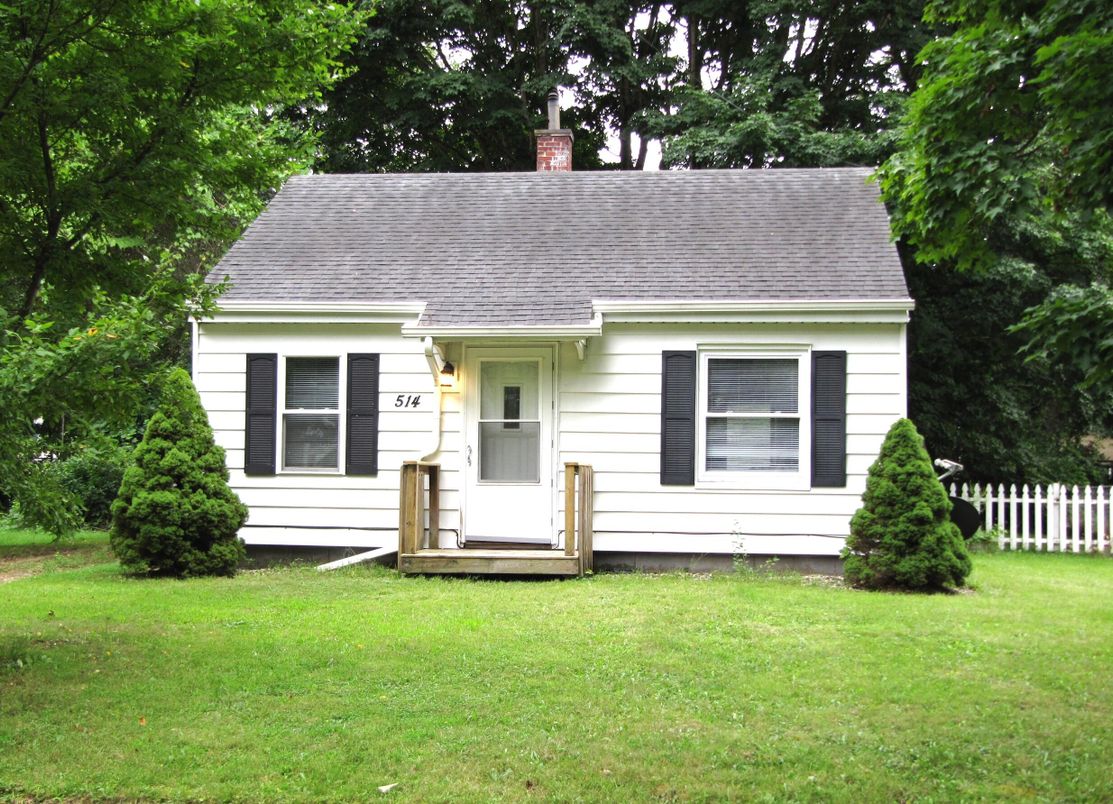 Exterior, Facade, Cape Cod