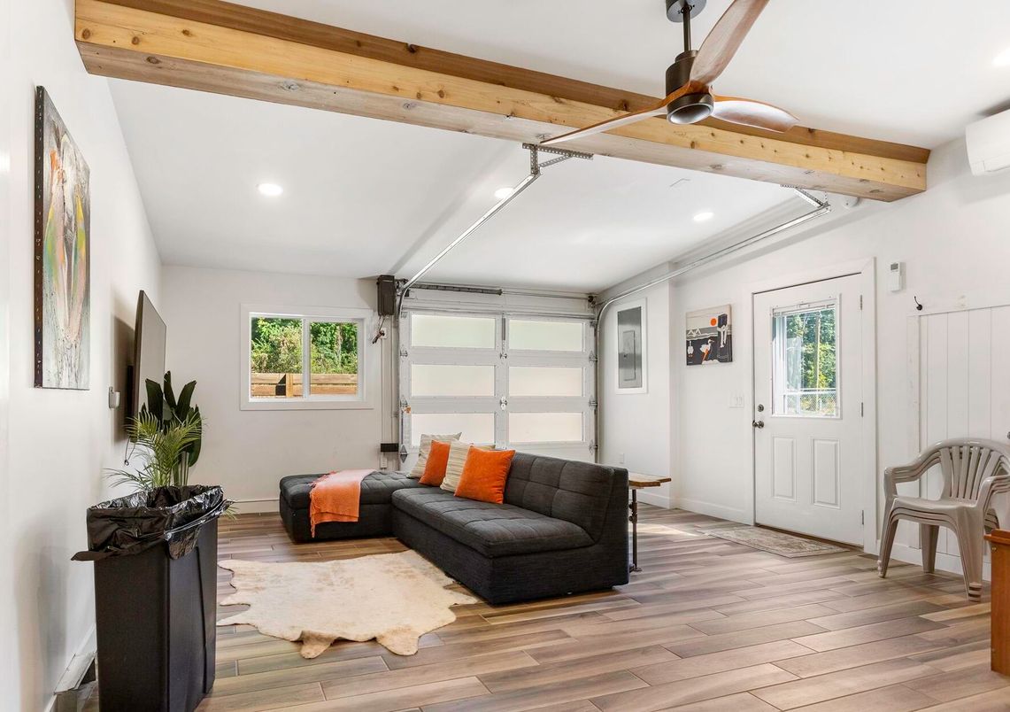 Interior, Recessed Lighting, Wooden Beams, Wood Texture Flooring