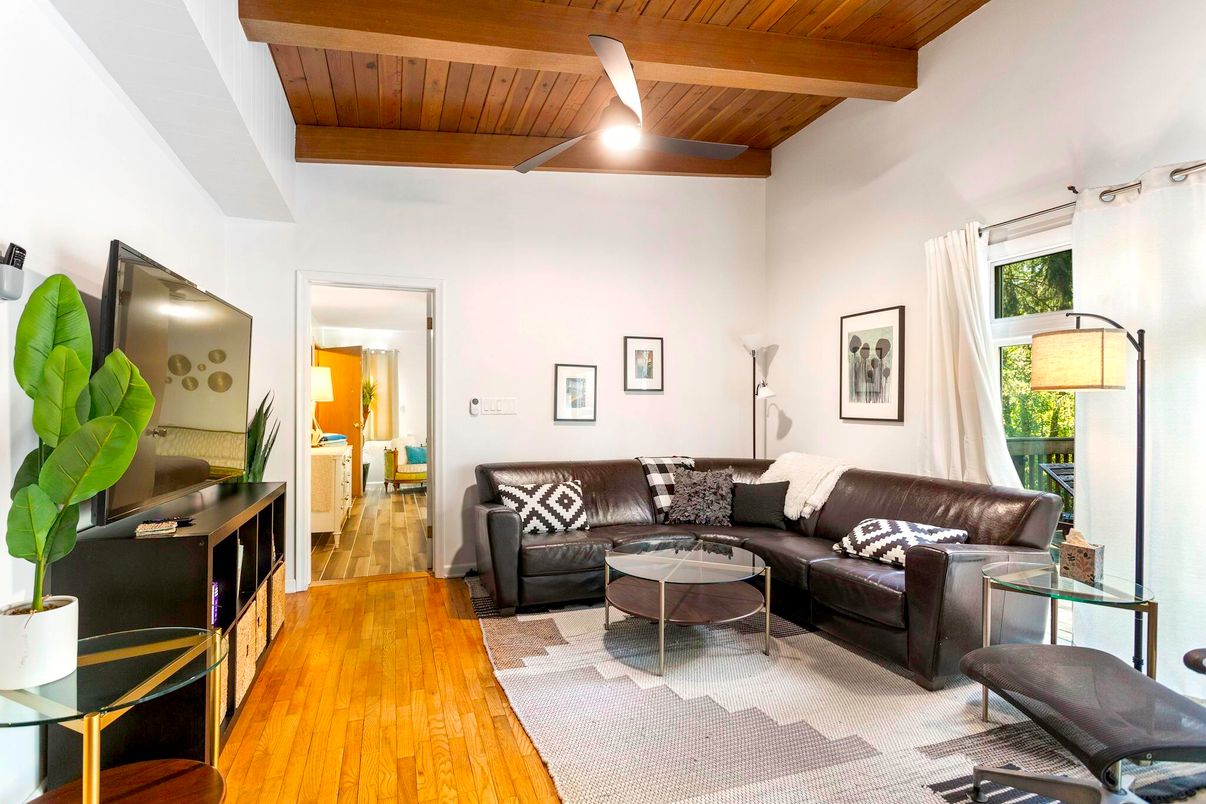 Interior, Living room, Wooden Beams, Wooden Ceilings, Wood Texture Flooring