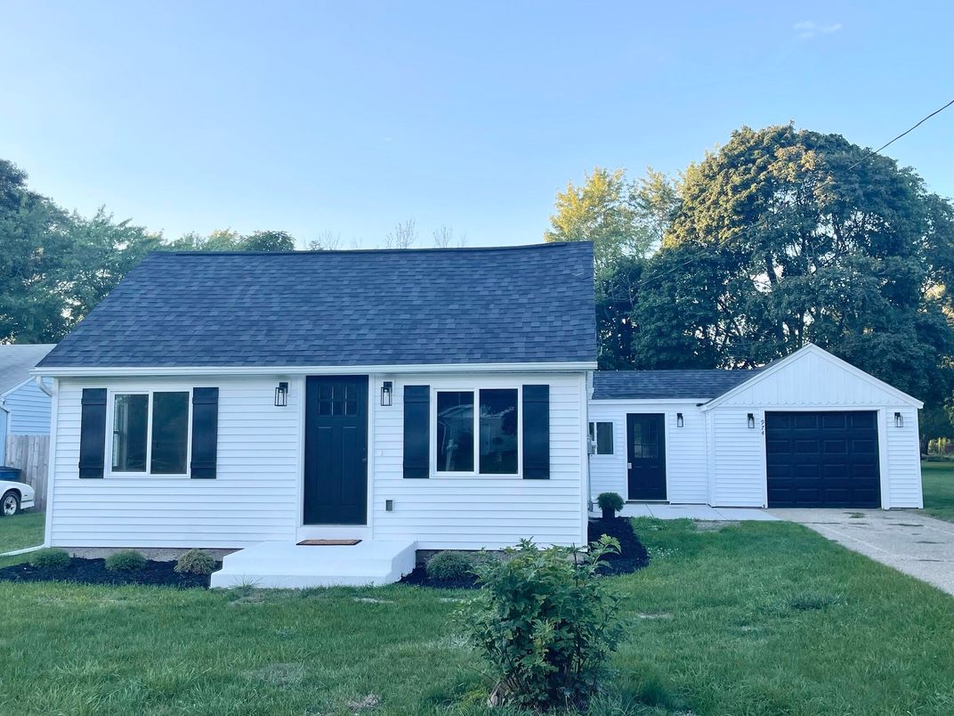 Detached Garage, Exterior, Facade, Cape Cod