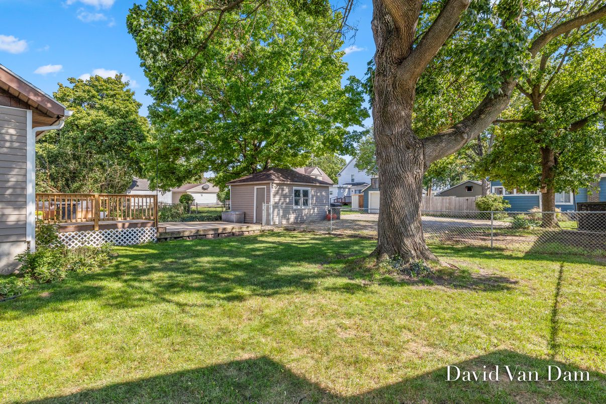 Backyard, Detached Garage, Exterior