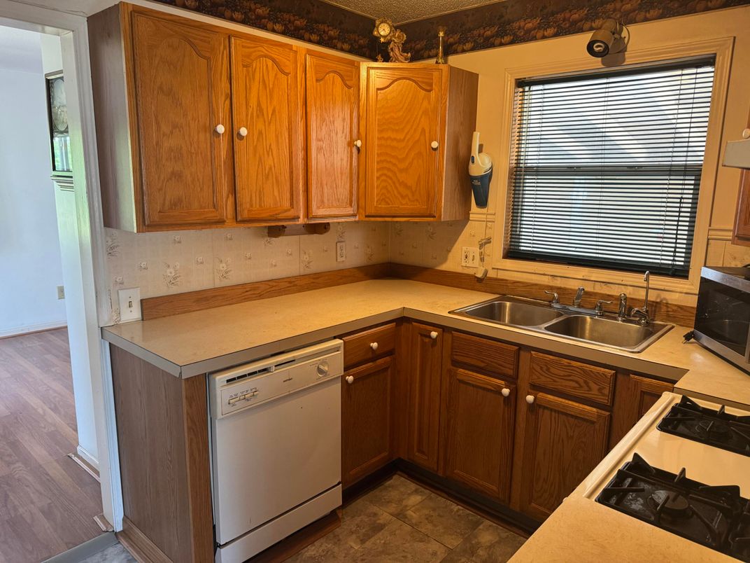 Interior, Kitchen, Wood Texture Flooring