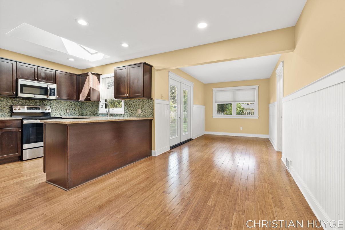 Interior, Kitchen, Recessed Lighting, Stainless Steel Appliances, Wood Texture Flooring