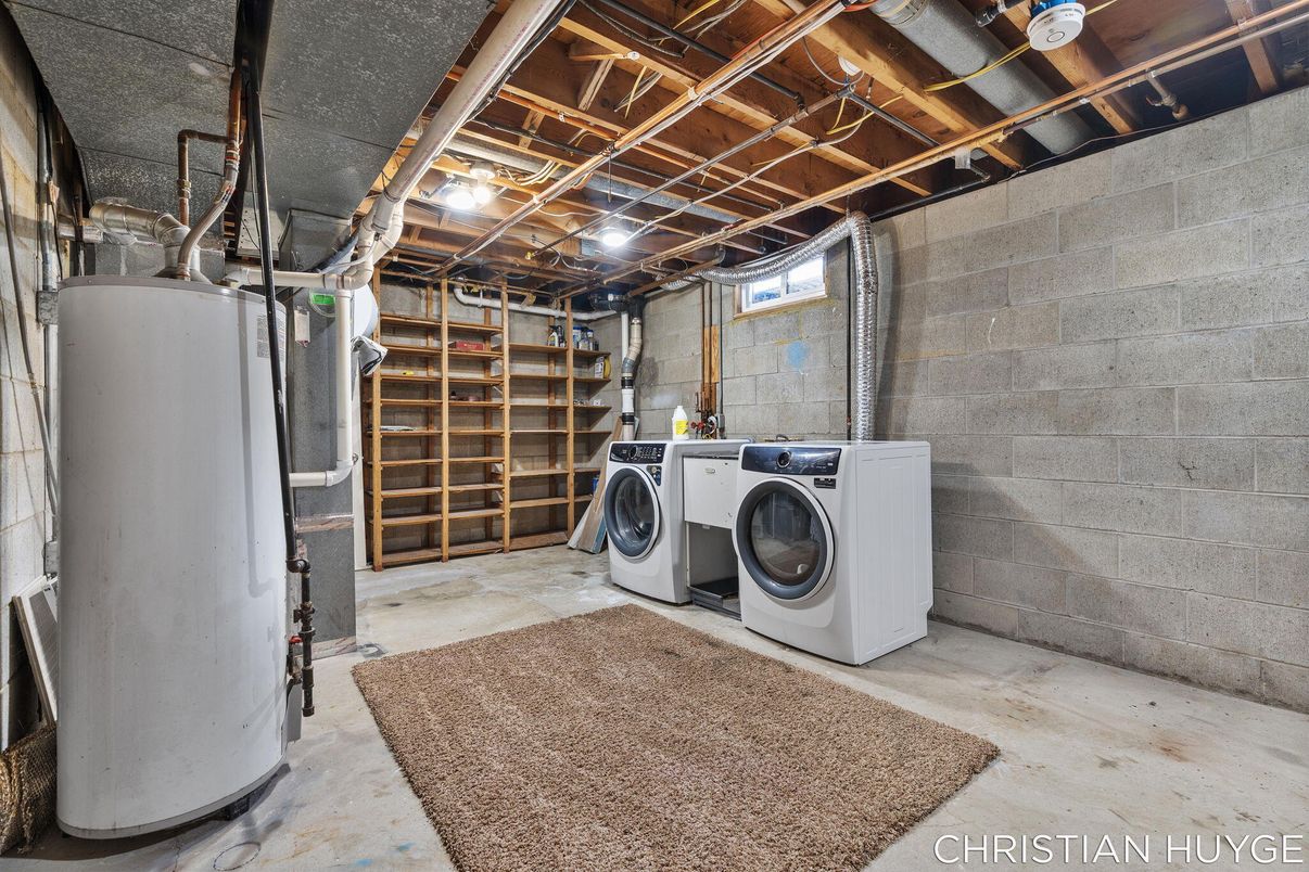 Interior, Stone Walls, Washer