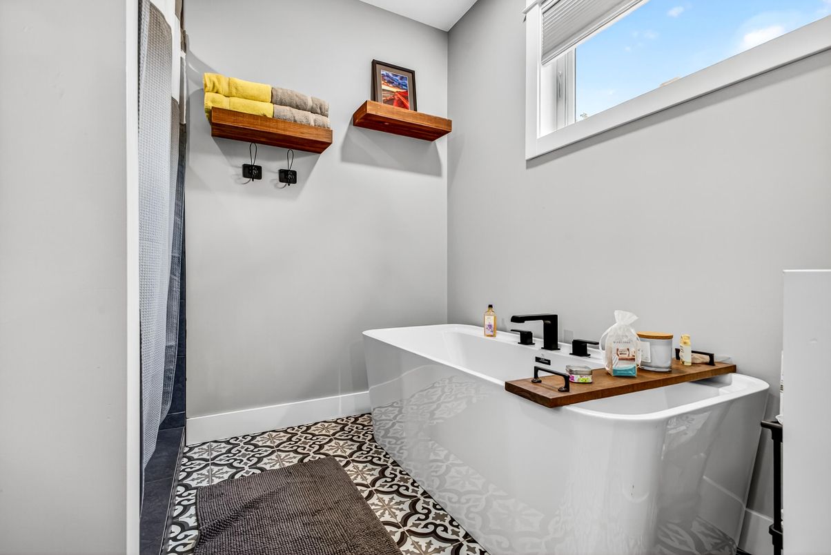 Bathroom, Interior
