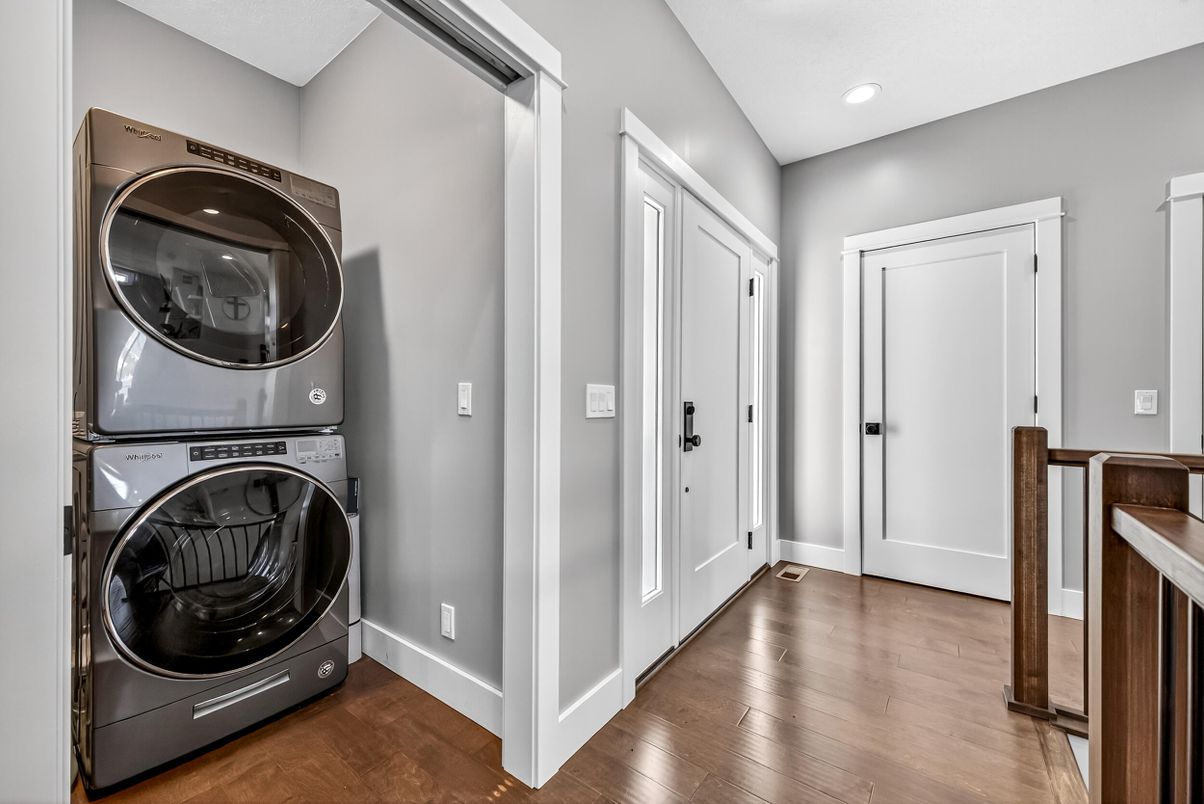 Interior, Recessed Lighting, Utility Closets, Washer, Wood Texture Flooring