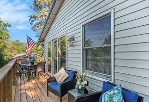 Exterior, Wood Texture Flooring