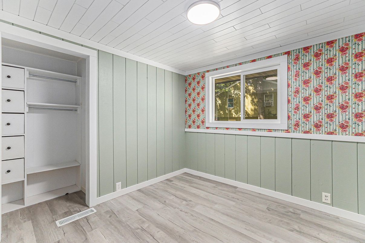 Empty room, Interior, Wood Texture Flooring