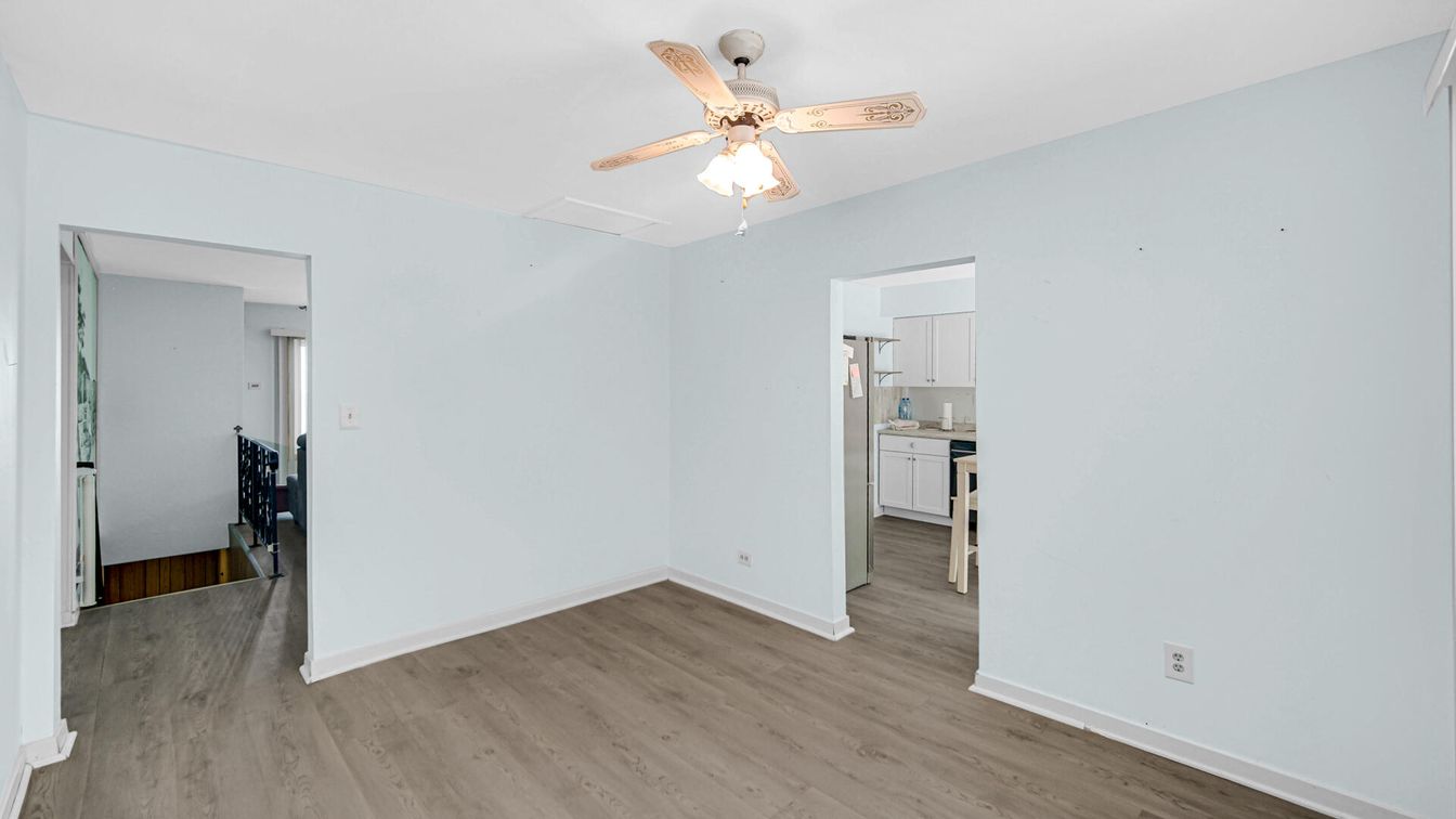 Empty room, Interior, Kitchen, Wood Texture Flooring