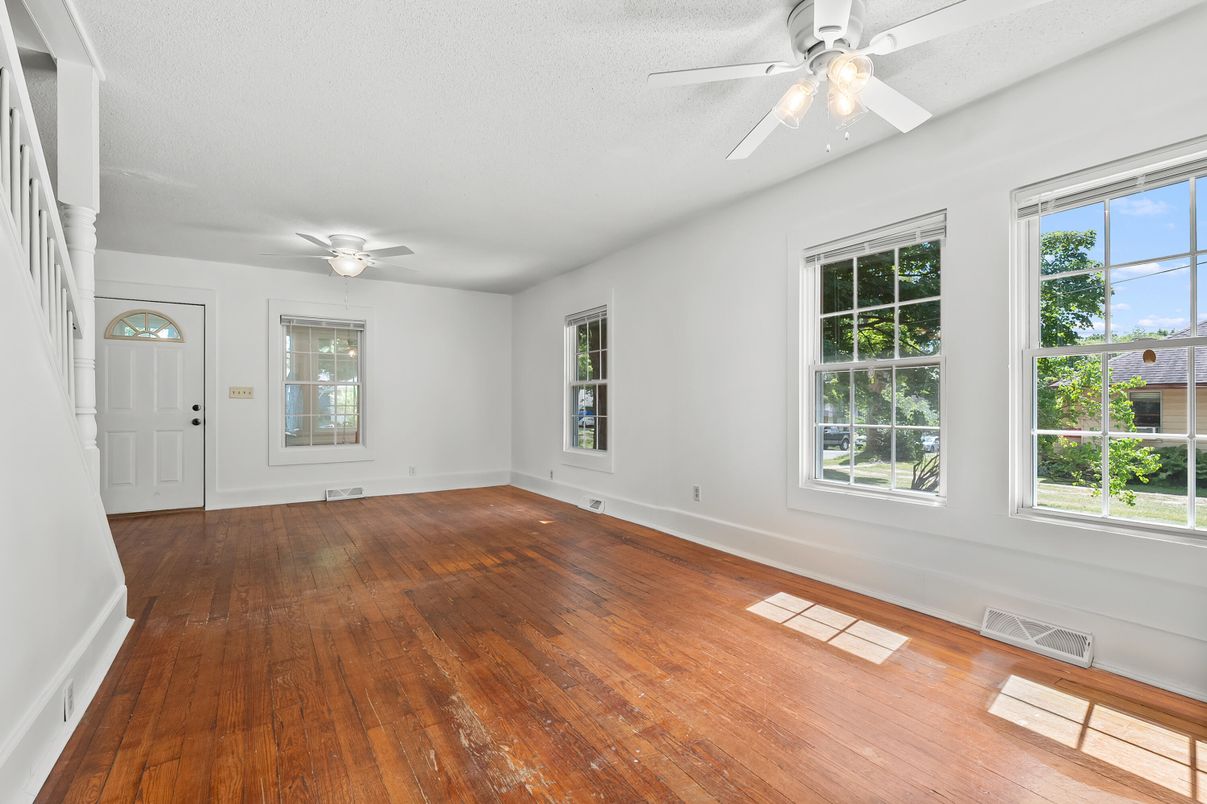 Empty room, Interior, Wood Texture Flooring