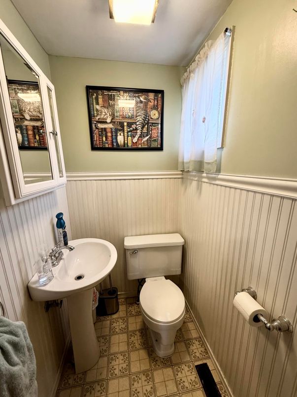 Bathroom, Interior