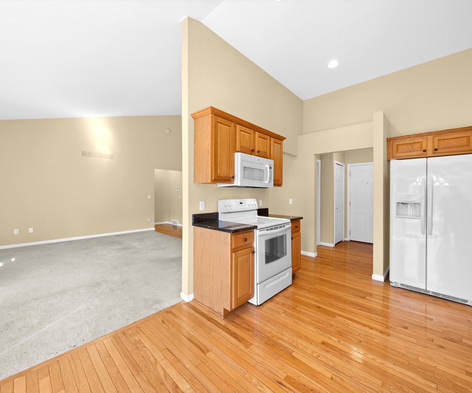 Empty room, Interior, Kitchen, Recessed Lighting, Wood Texture Flooring