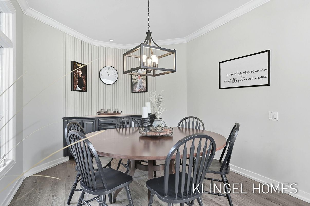 Dining room, Interior, Pendant Lights, Recessed Lighting, Wood Texture Flooring