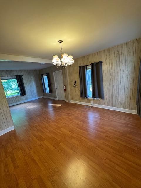 Chandelier, Empty room, Interior, Wood Texture Flooring