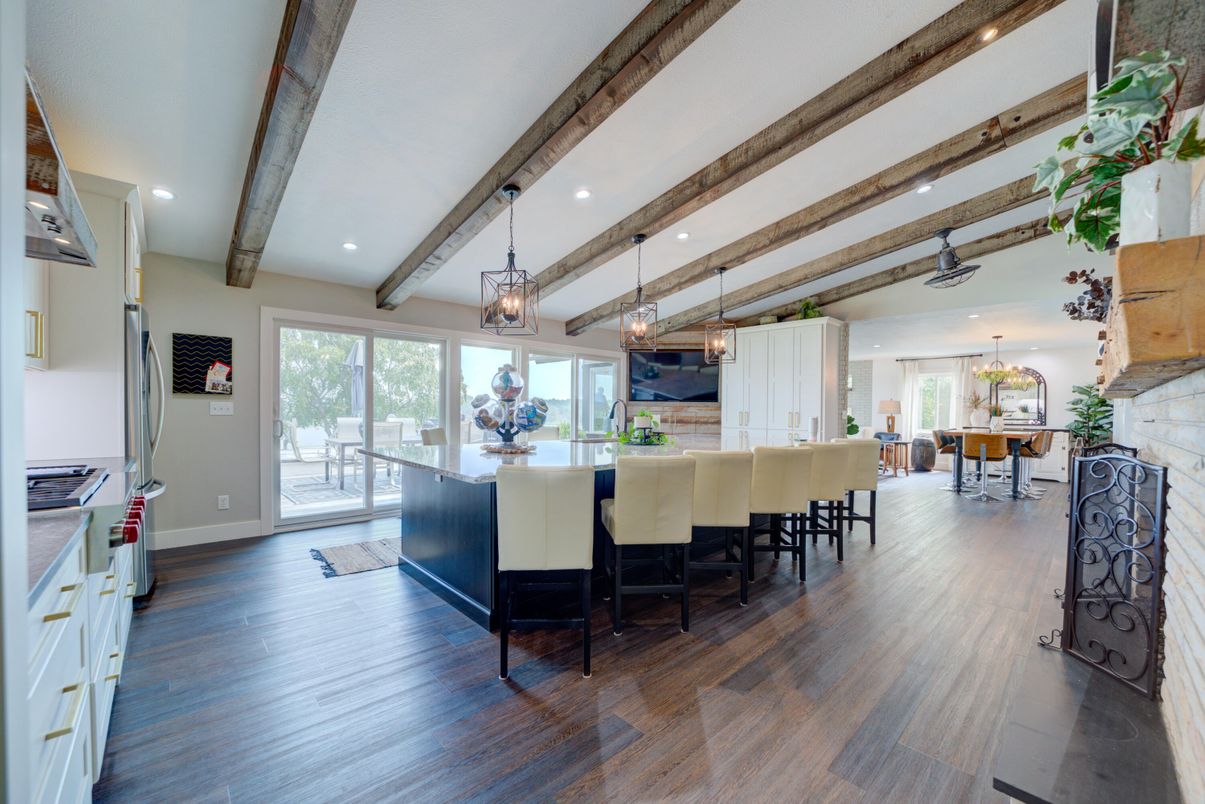Dining room, Interior, Kitchen, Pendant Lights, Recessed Lighting, Wooden Beams, Wood Texture Flooring