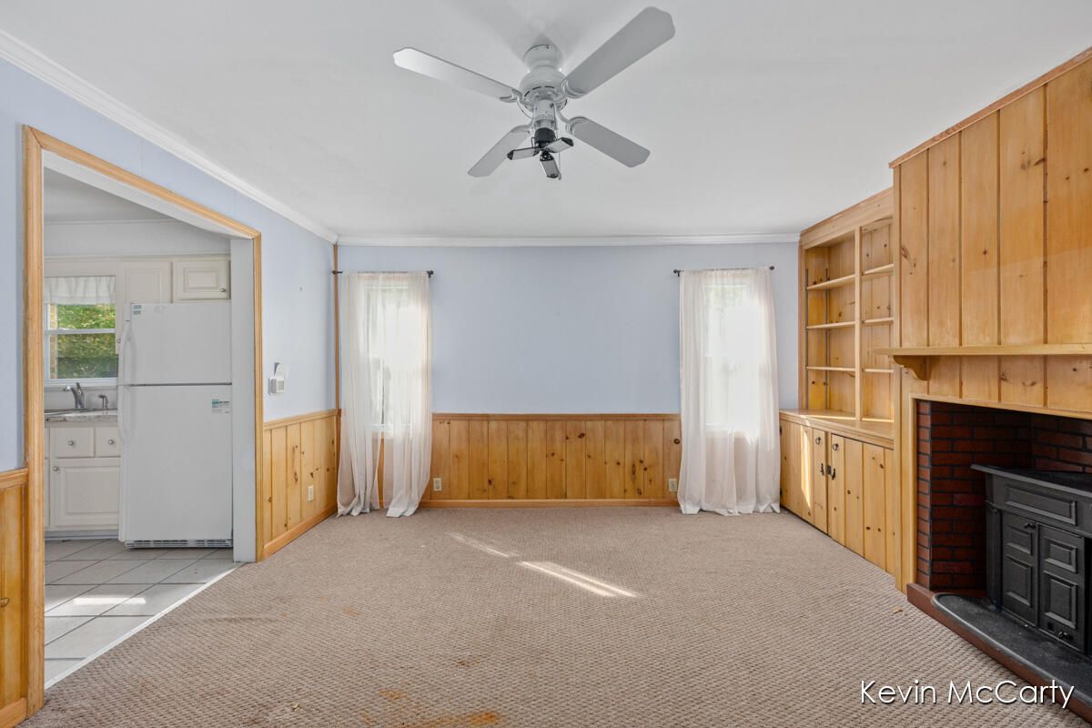 Empty room, Fireplace, Interior, Kitchen