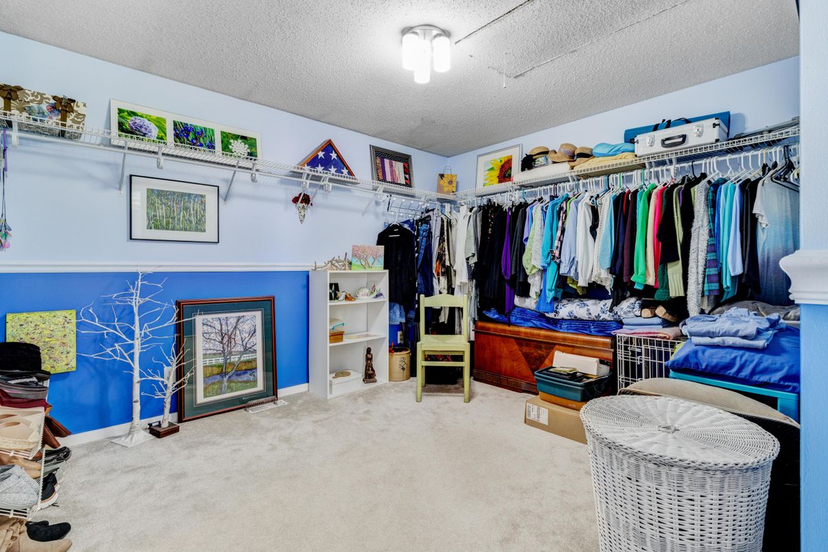 Interior, Walk-in Closets