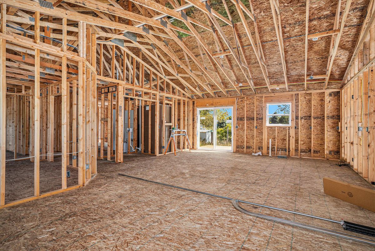 Empty room, Interior, Wooden Beams, Wooden Ceilings, Wooden Walls