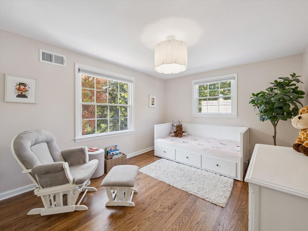 Chandelier, Interior, Wood Texture Flooring