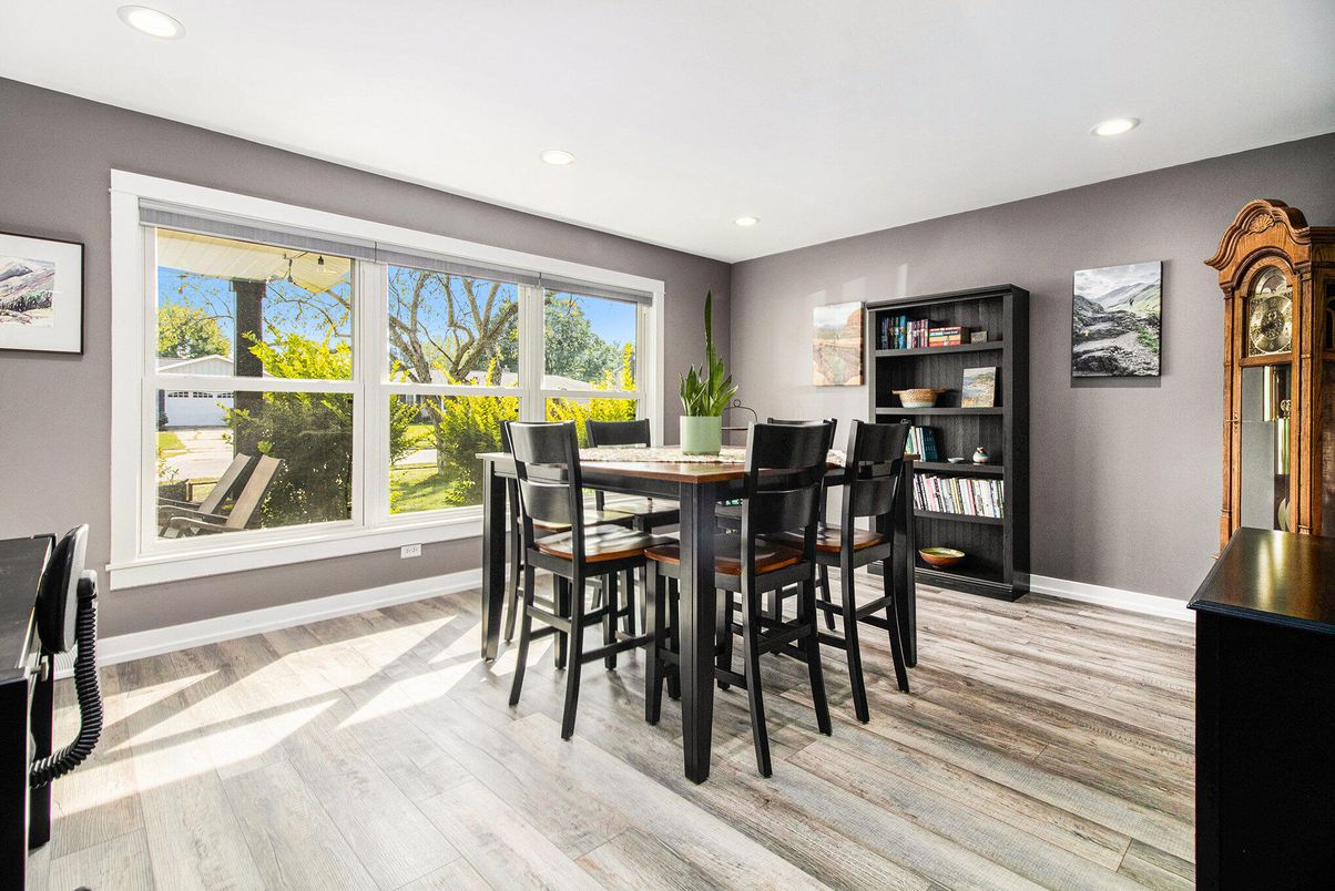 Dining room, Interior, Recessed Lighting, Wood Texture Flooring
