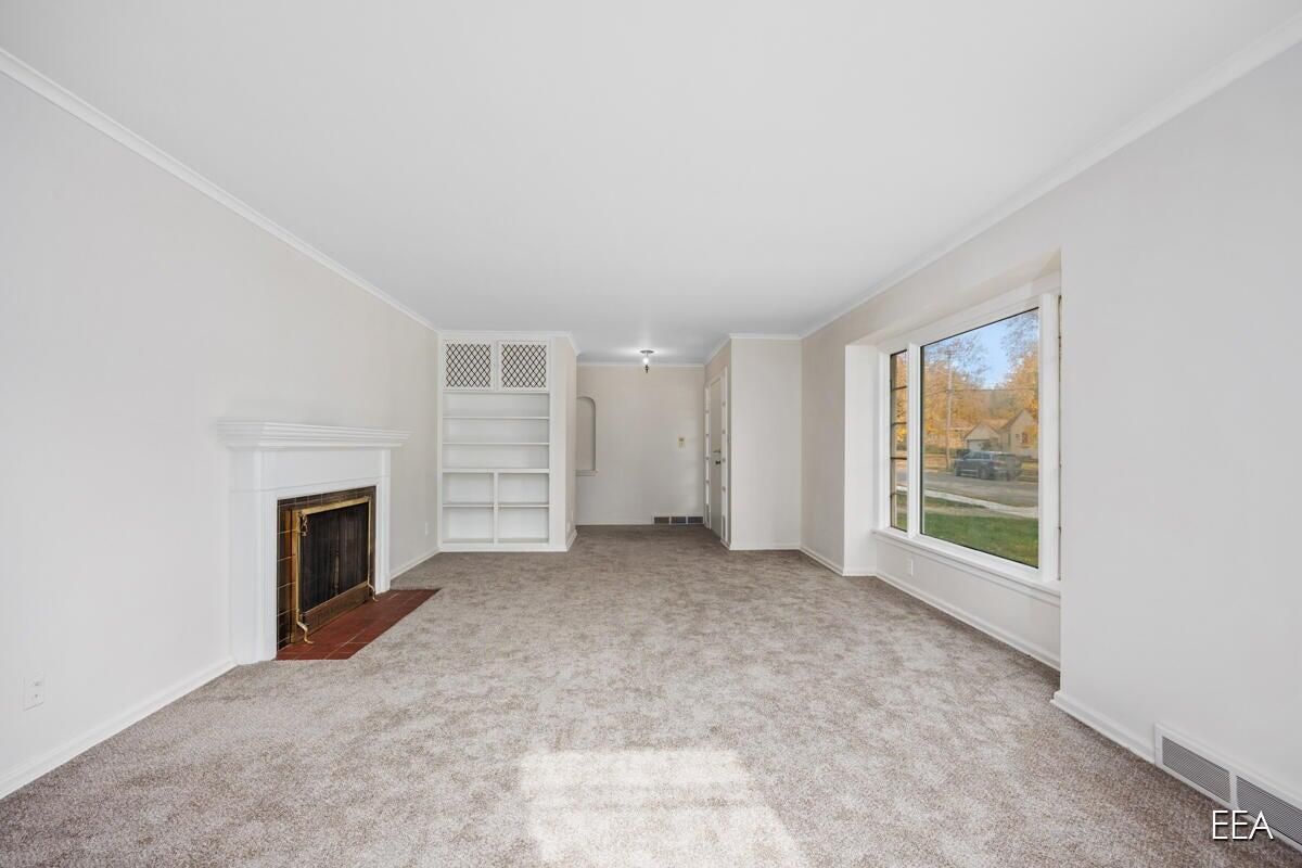 Empty room, Fireplace, Interior