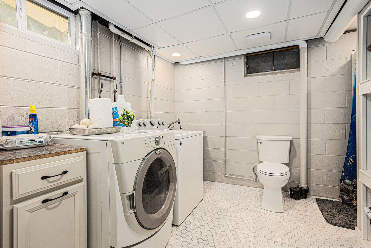 Interior, Recessed Lighting, Washer