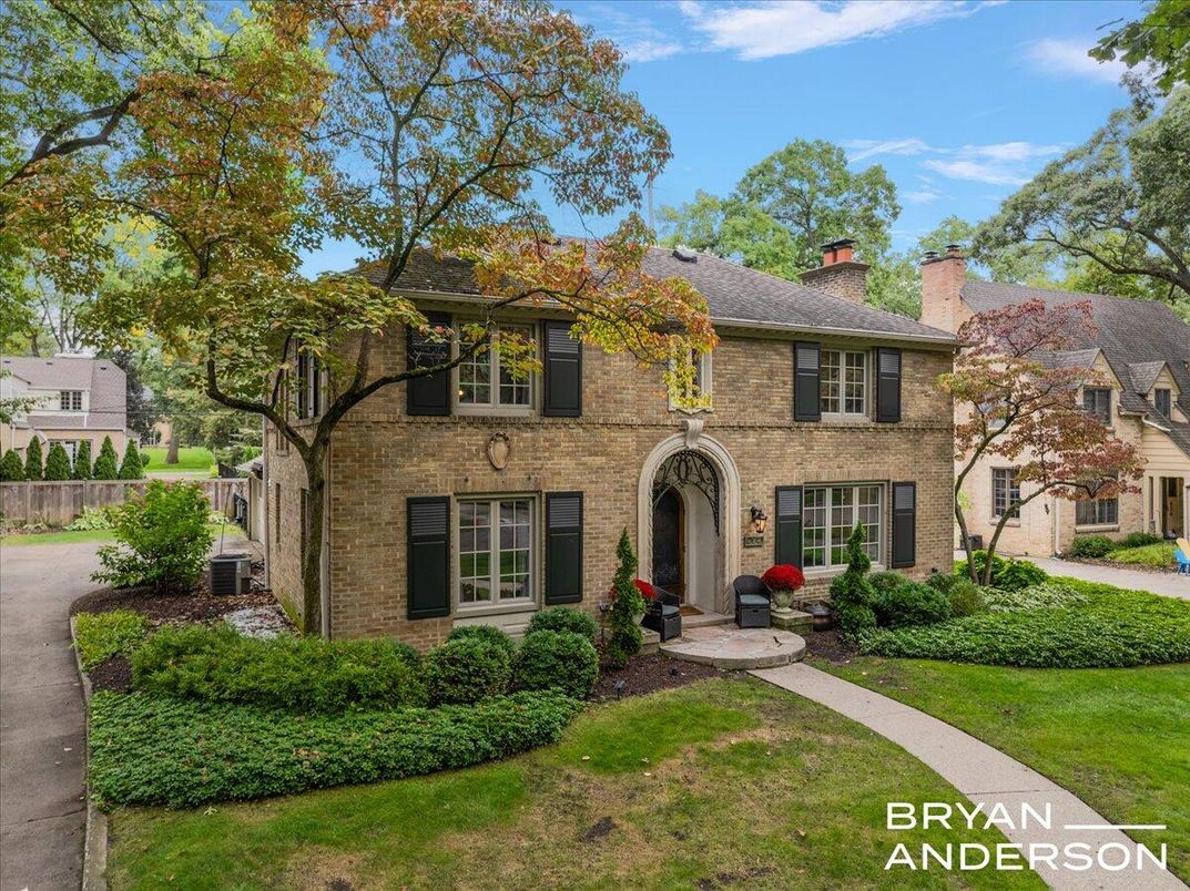 Exterior, Facade, Brick Facade, French Provincial