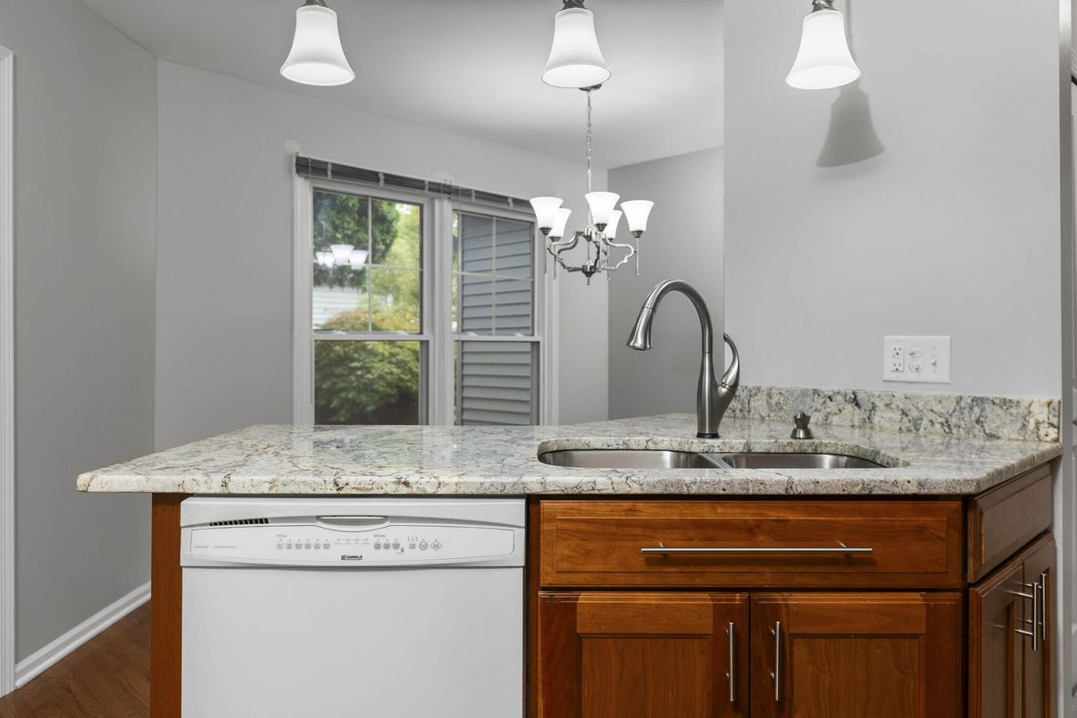 Chandelier, Interior, Kitchen, Wood Texture Flooring
